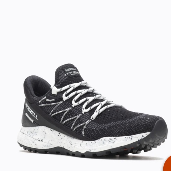 Merrell Women's Black/White Bravada 2 Performance Mid Hikers NIB Outdoor 8.5 - Picture 1 of 12